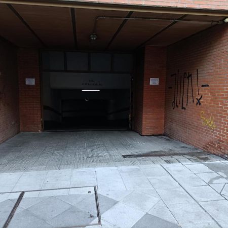 Apartamento Espacioso Frente Al Corte Ingles Con Plaza De Garaje Gratis - Vu75 萨拉曼卡 外观 照片