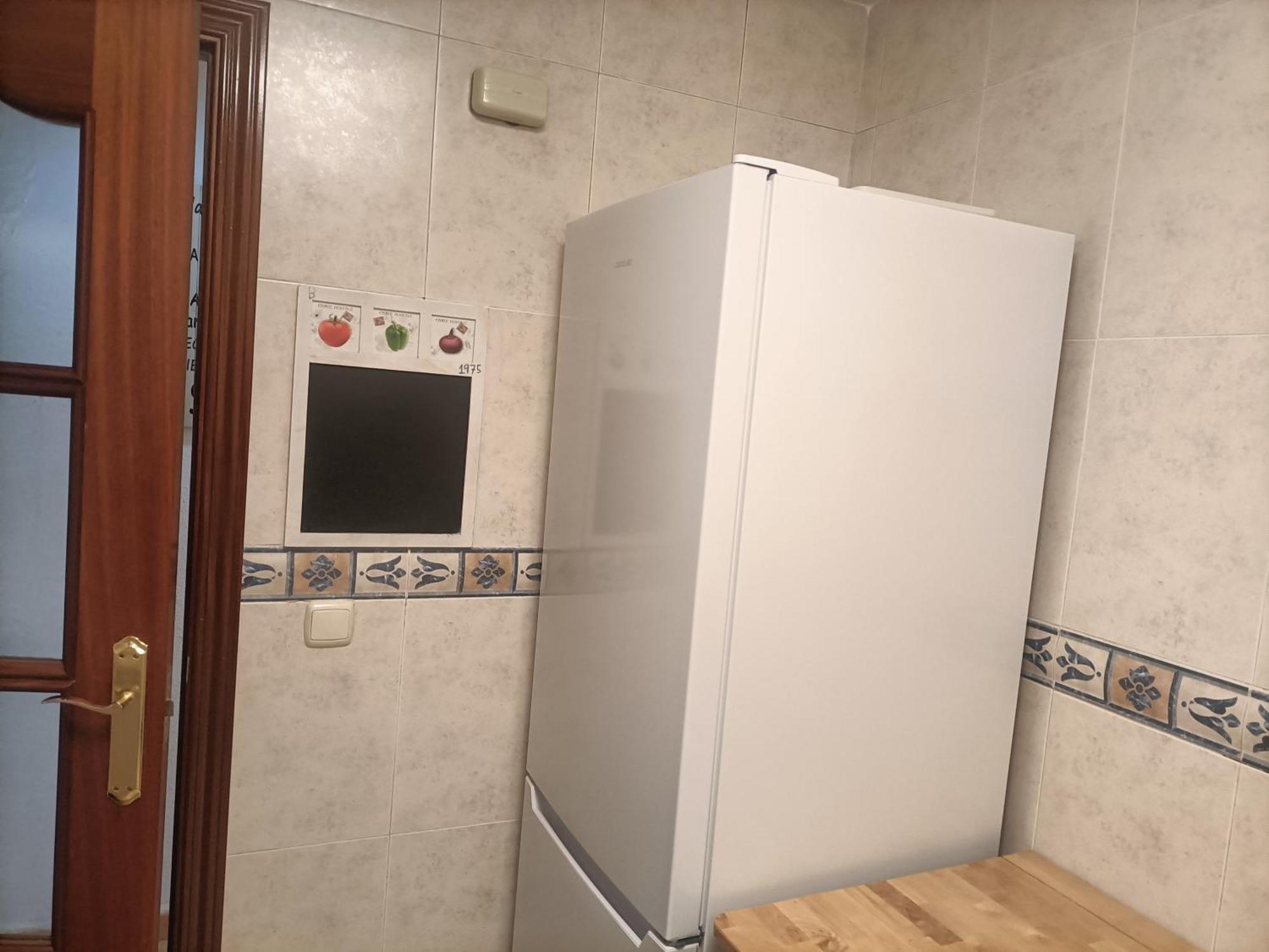 Apartamento Espacioso Frente Al Corte Ingles Con Plaza De Garaje Gratis - Vu75 萨拉曼卡 外观 照片
